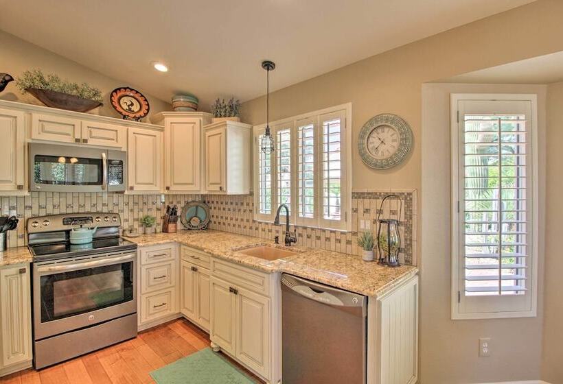 Az Home W/ Resort Style Amenities & Mtn View!