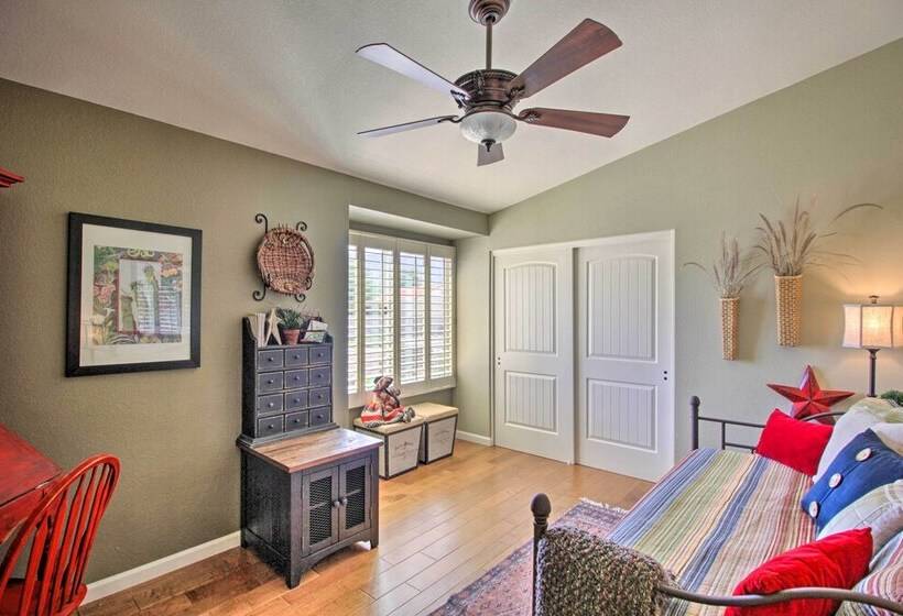 Az Home W/ Resort Style Amenities & Mtn View!