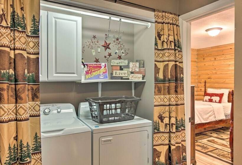 Cedar Mountain Log Cabin: 4 Mi Dupont State Forest