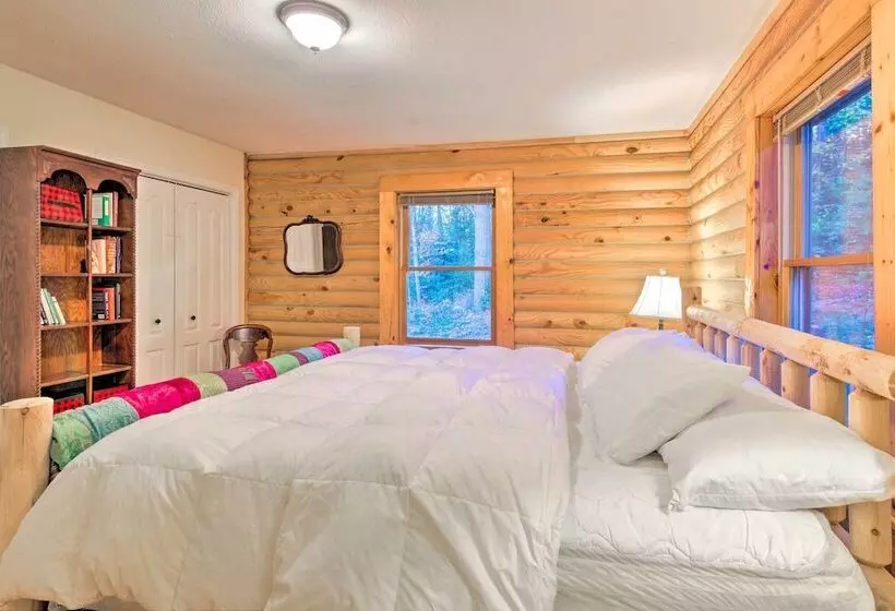 Cedar Mountain Log Cabin: 4 Mi Dupont State Forest