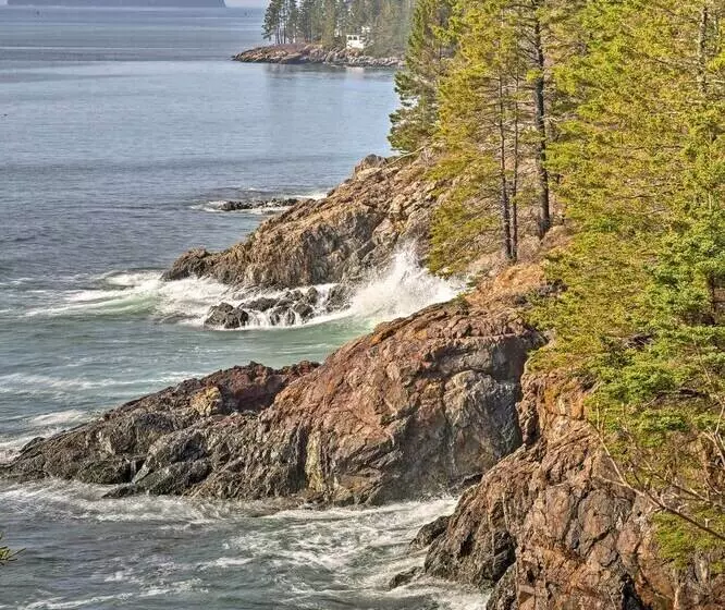 Charming Owls Head Retreat: 2 Mi To Rockland Coast