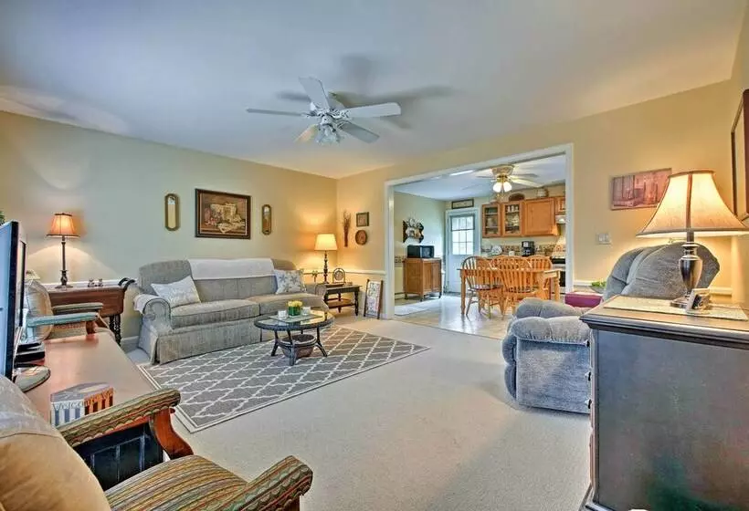 Charming Owls Head Retreat: 2 Mi To Rockland Coast