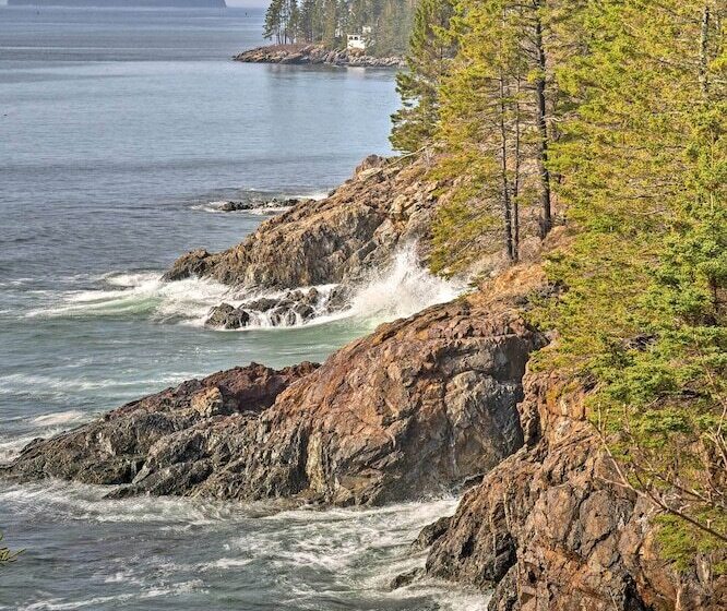 Charming Owls Head Retreat: 2 Mi To Rockland Coast