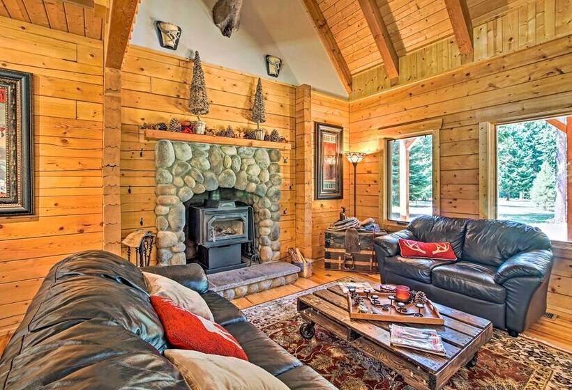 Cle Elum Mountain Cabin W/ Hot Tub & Trails!