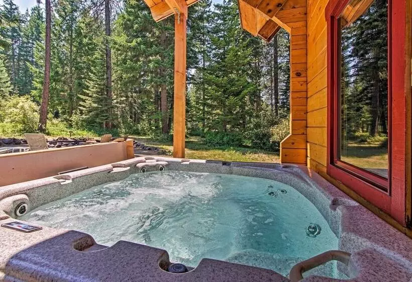 Cle Elum Mountain Cabin W/ Hot Tub & Trails!
