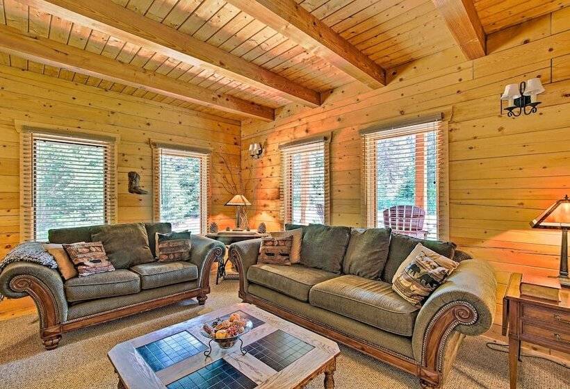 Cle Elum Mountain Cabin W/ Hot Tub & Trails!