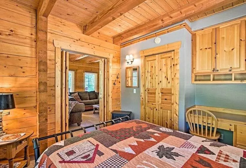 Cle Elum Mountain Cabin W/ Hot Tub & Trails!