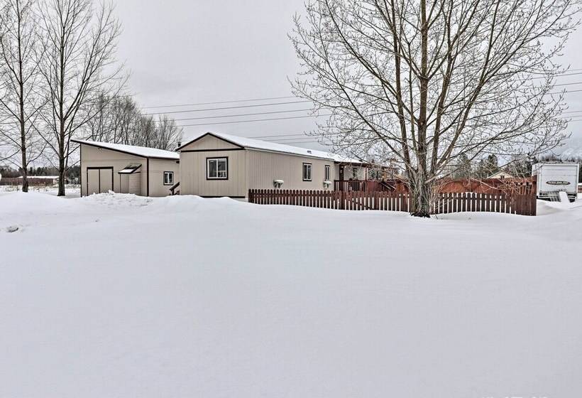 Columbia Falls Home ~ 22 Mi To Glacier Natl Park!