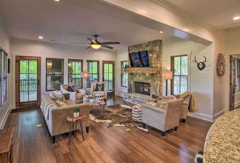 Gated Glenville Cottage: Hike, Fish, & Golf!