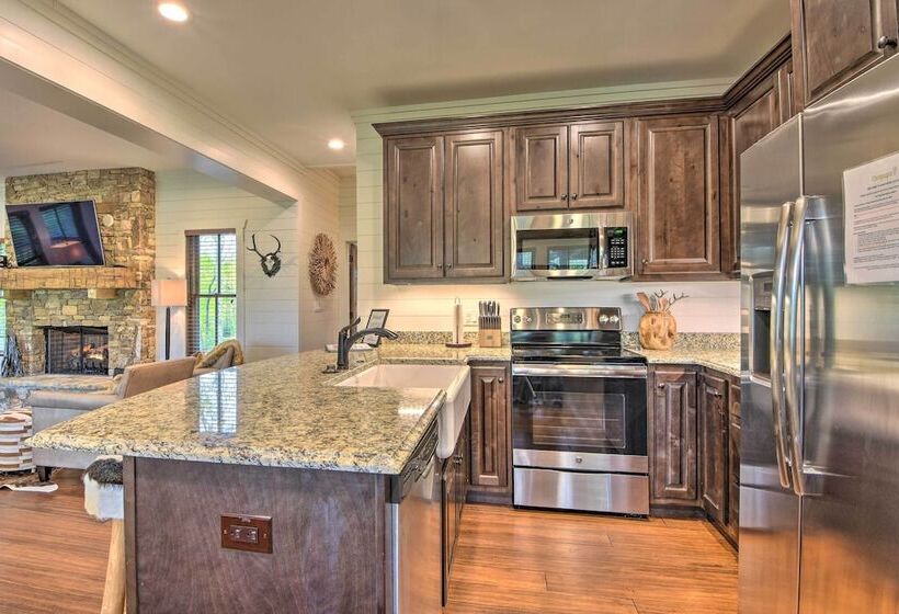 Gated Glenville Cottage: Hike, Fish, & Golf!