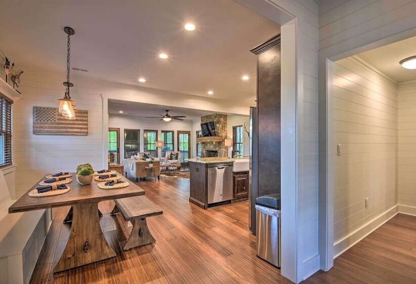 Gated Glenville Cottage: Hike, Fish, & Golf!