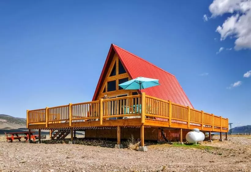 Secluded & Cozy Antimony Cabin W/ Fire Pit