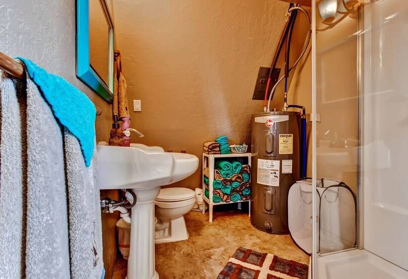 Secluded & Cozy Antimony Cabin W/ Fire Pit