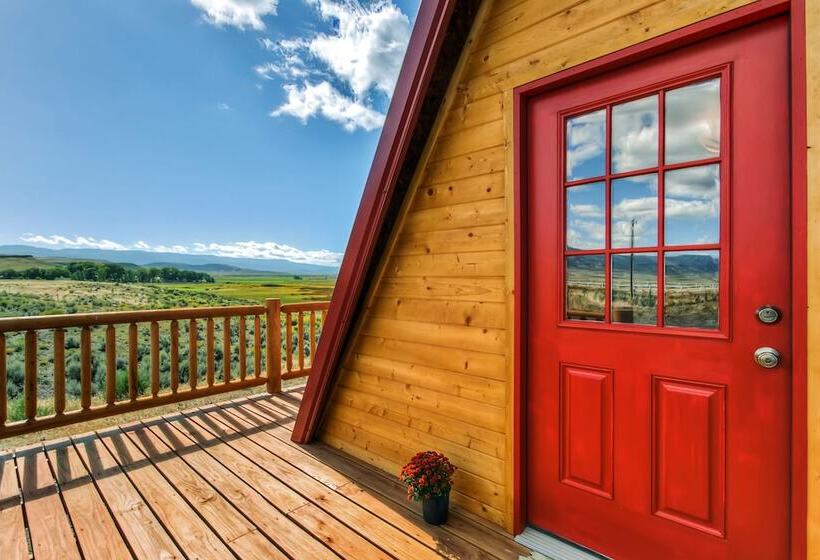 Secluded & Cozy Antimony Cabin W/ Fire Pit