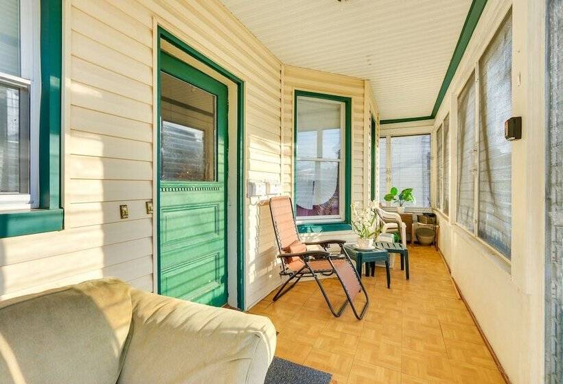 Cozy + Convenient West Orange Home 16 Mi To Nyc!