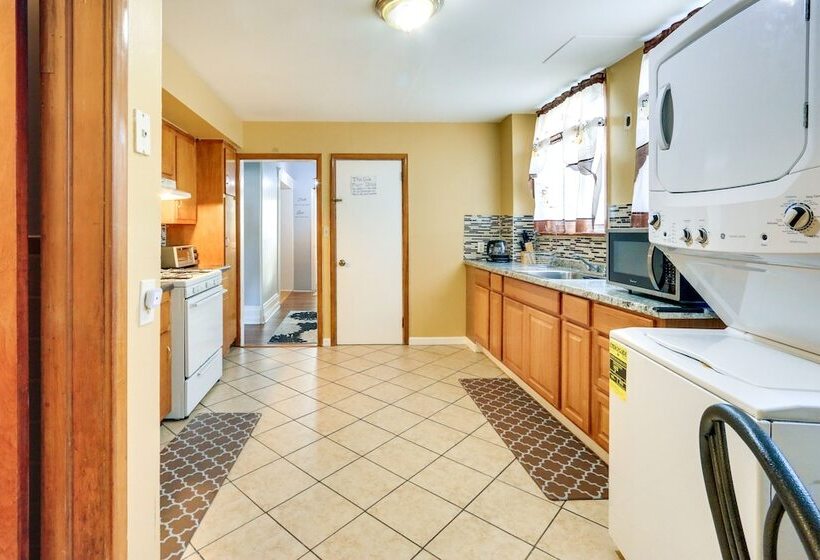 Cozy + Convenient West Orange Home 16 Mi To Nyc!