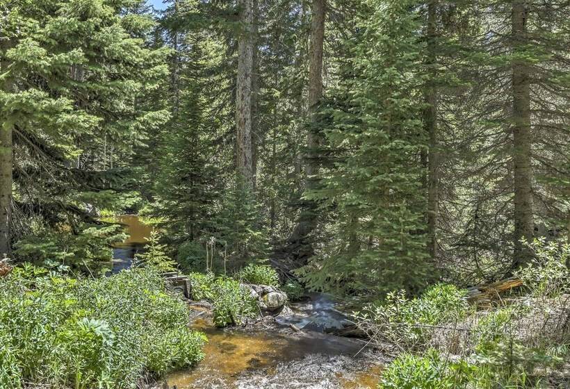 Cozy Dumont Cottage With Mill Creek Views!