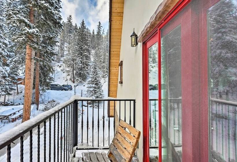 Cozy Dumont Cottage With Mill Creek Views!