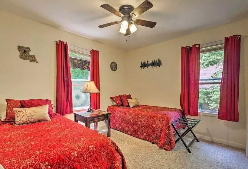 Beech Mountain Home W/ Covered Deck, Near Skiing!