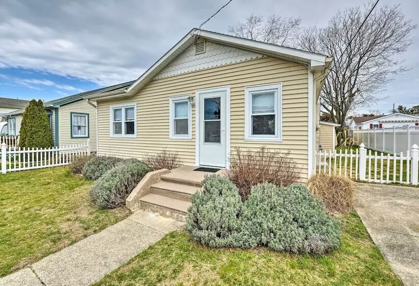 Cozy Villas Cottage W/ Deck, 1/2 Block To Beach!