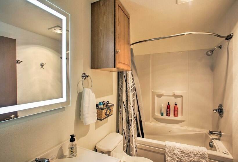 Cozy Winchester Lake Cabin: Hunting/fishing Haven!