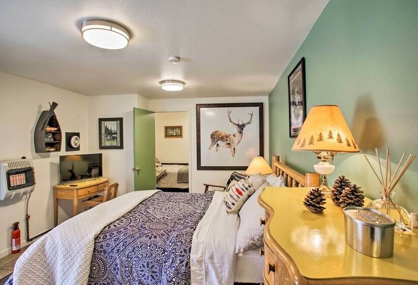 Cozy Winchester Lake Cabin: Hunting/fishing Haven!