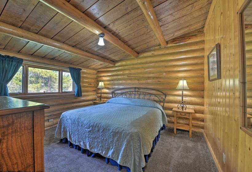Cozy Wy Home: Rivers, Lakes, Mountains, Wildlife