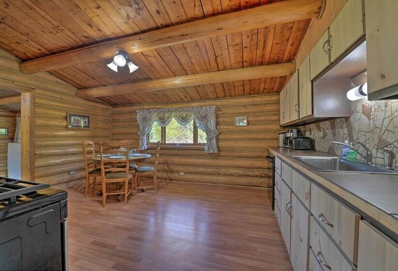 Cozy Wy Home: Rivers, Lakes, Mountains, Wildlife