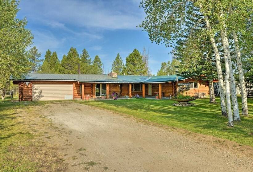 Cozy Wy Home: Rivers, Lakes, Mountains, Wildlife