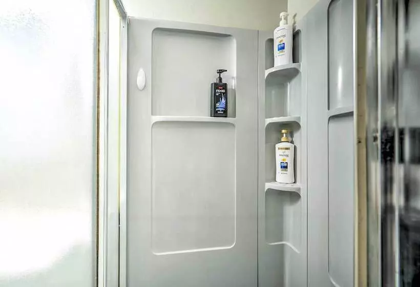 Family Friendly Keansburg Home: Walk To Beach!