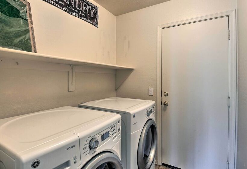 San Tan Valley Home W/ Private Pool & Hot Tub!