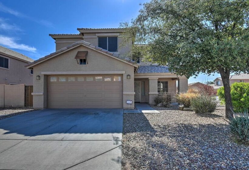 San Tan Valley Home W/ Private Pool & Hot Tub!