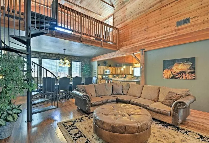 Flagstaff Cabin On 5 Acres W/ Fireplace & Fire Pit