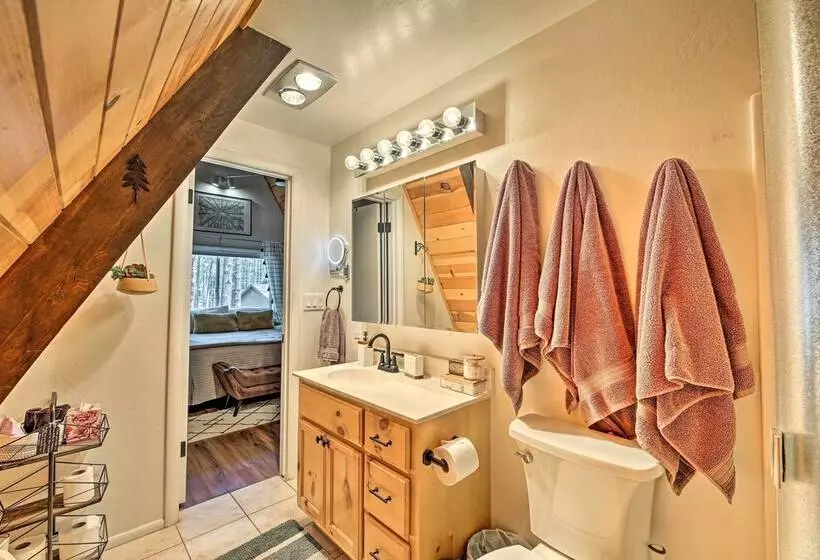 A Frame Pinetop Lakeside Cabin Under The Pines!