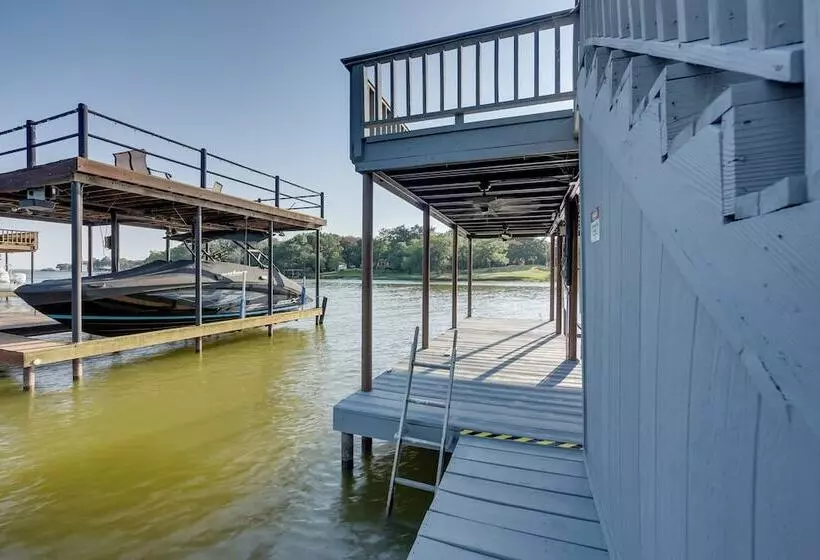 Lakefront Mabank Home W/ Dock: Near Golf Courses
