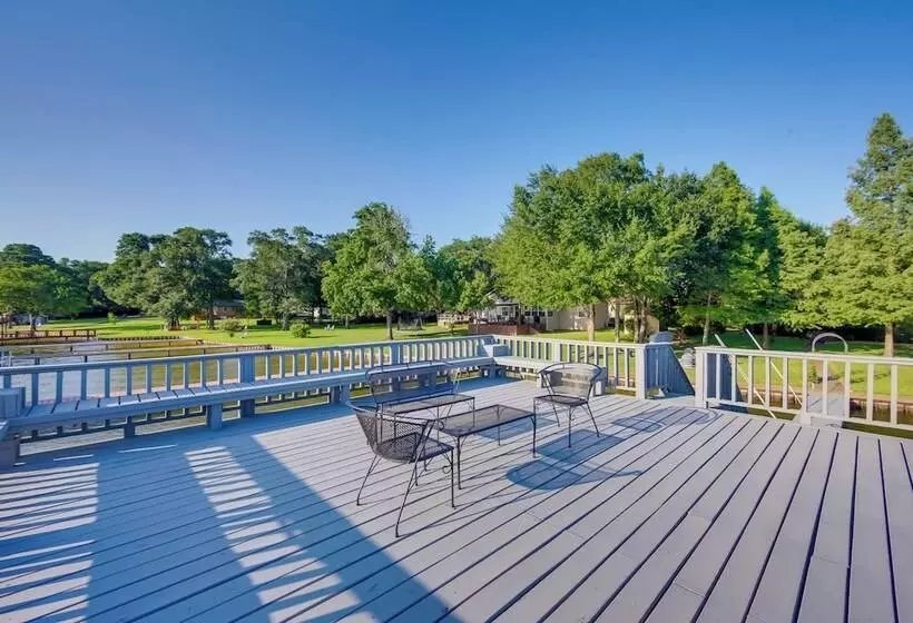 Lakefront Mabank Home W/ Dock: Near Golf Courses