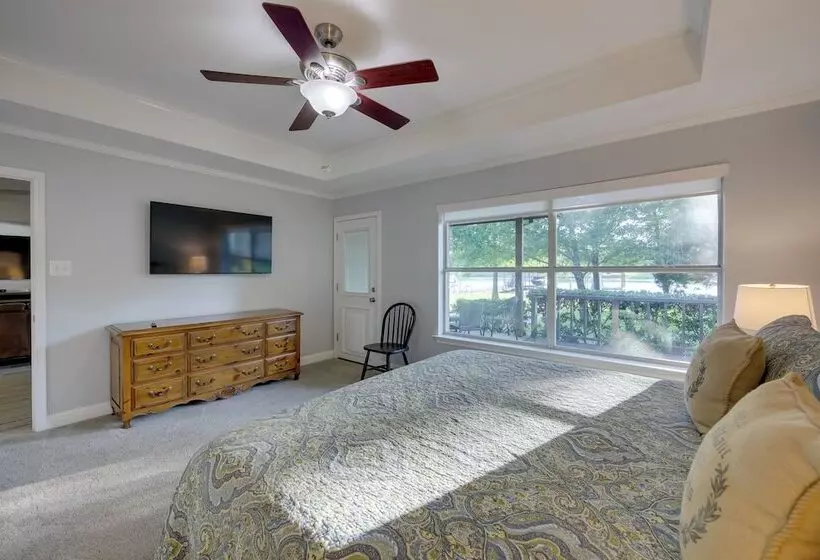 Lakefront Mabank Home W/ Dock: Near Golf Courses