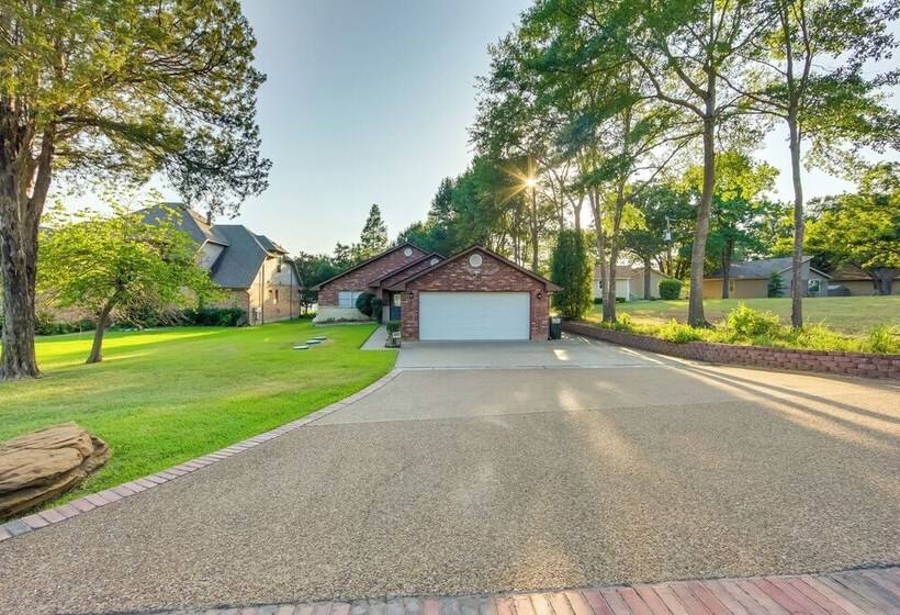 Lakefront Mabank Home W/ Dock: Near Golf Courses