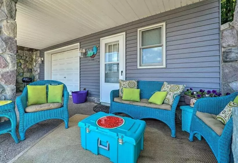 Lakefront Newaygo Home   Private Dock, Kayaks