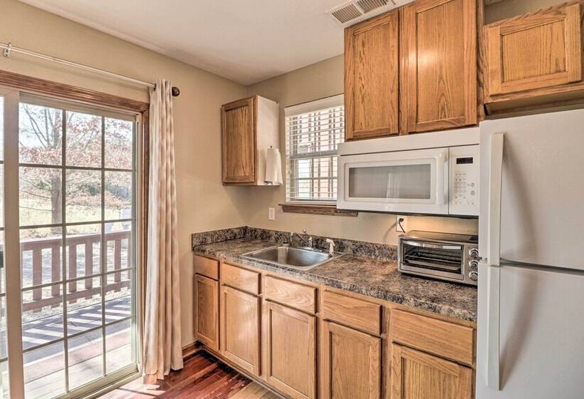 Little Red River Cabin: 1 Mi To Sugarloaf Mtn!