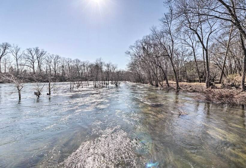 Little Red River Cabin: 1 Mi To Sugarloaf Mtn!