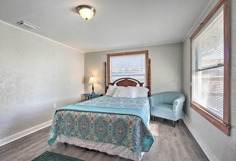 Live Like A Local   Bayfront Panama City Home