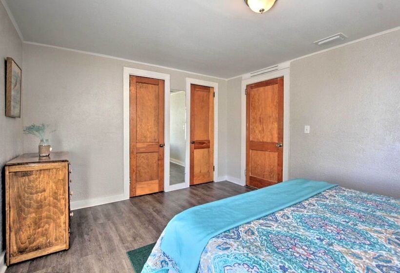 Live Like A Local   Bayfront Panama City Home