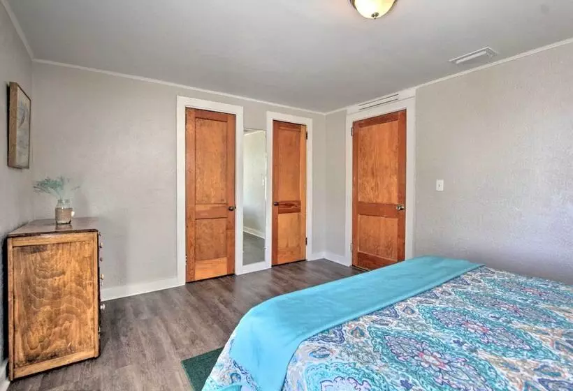 Live Like A Local   Bayfront Panama City Home