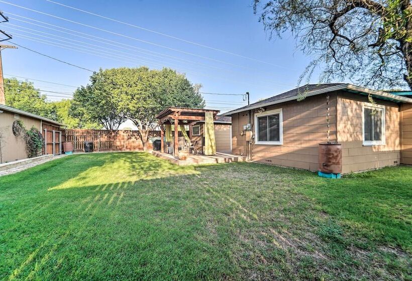 Lovely Lubbock Home W/ Furnished Deck & Grill