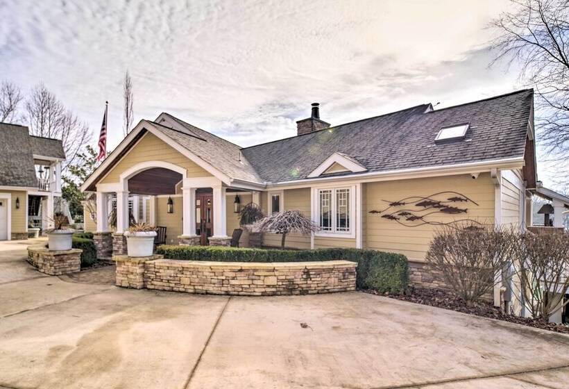 Waterfront Home On Norris Lake W/ Boat Slip!