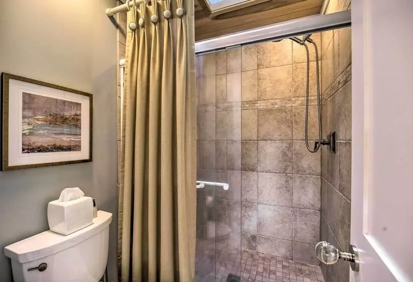 Waterfront Home On Norris Lake W/ Boat Slip!