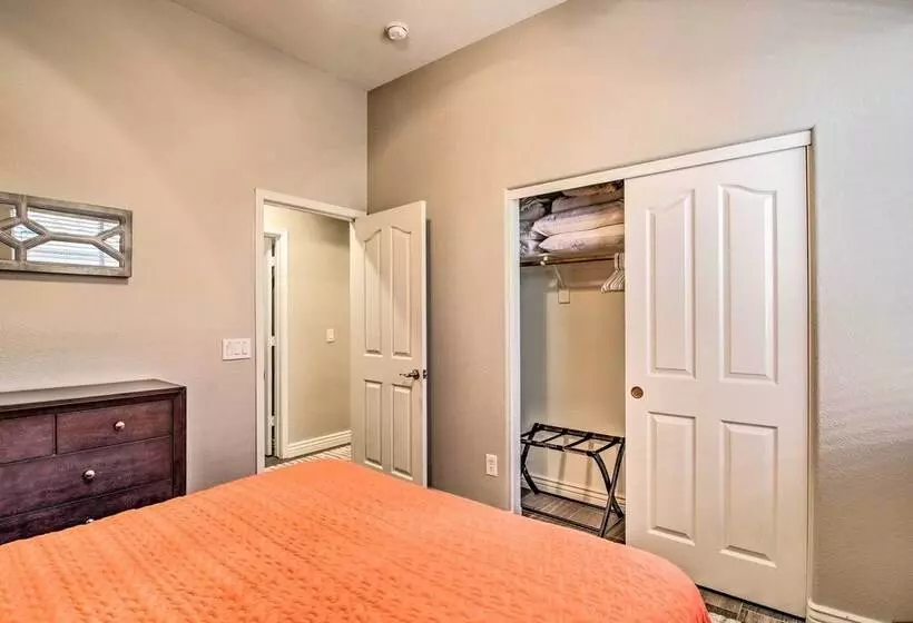 Mesa Abode W/ Grill & Hot Tub   2 Mi To Shopping!