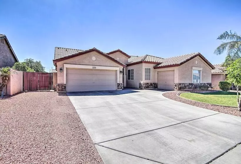 Mesa Abode W/ Grill & Hot Tub   2 Mi To Shopping!