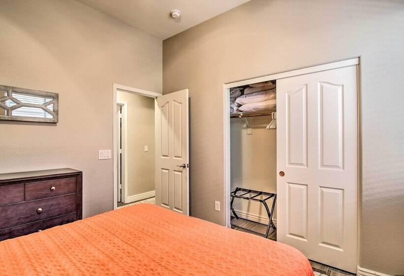 Mesa Abode W/ Grill & Hot Tub   2 Mi To Shopping!